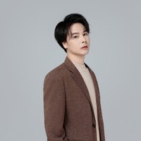 佩龙Peron